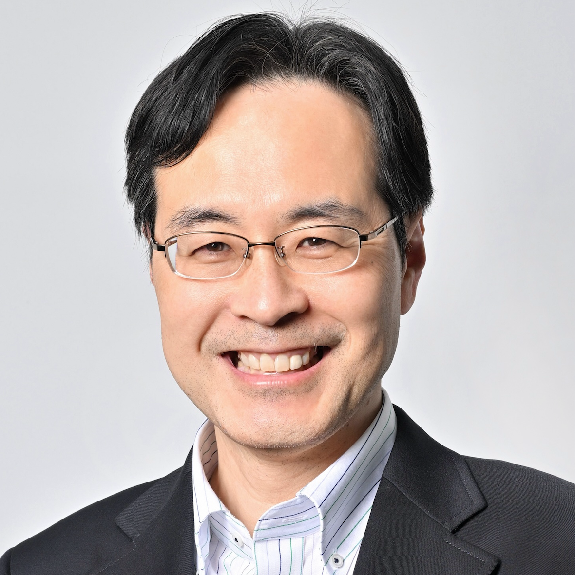 山中宏二教授